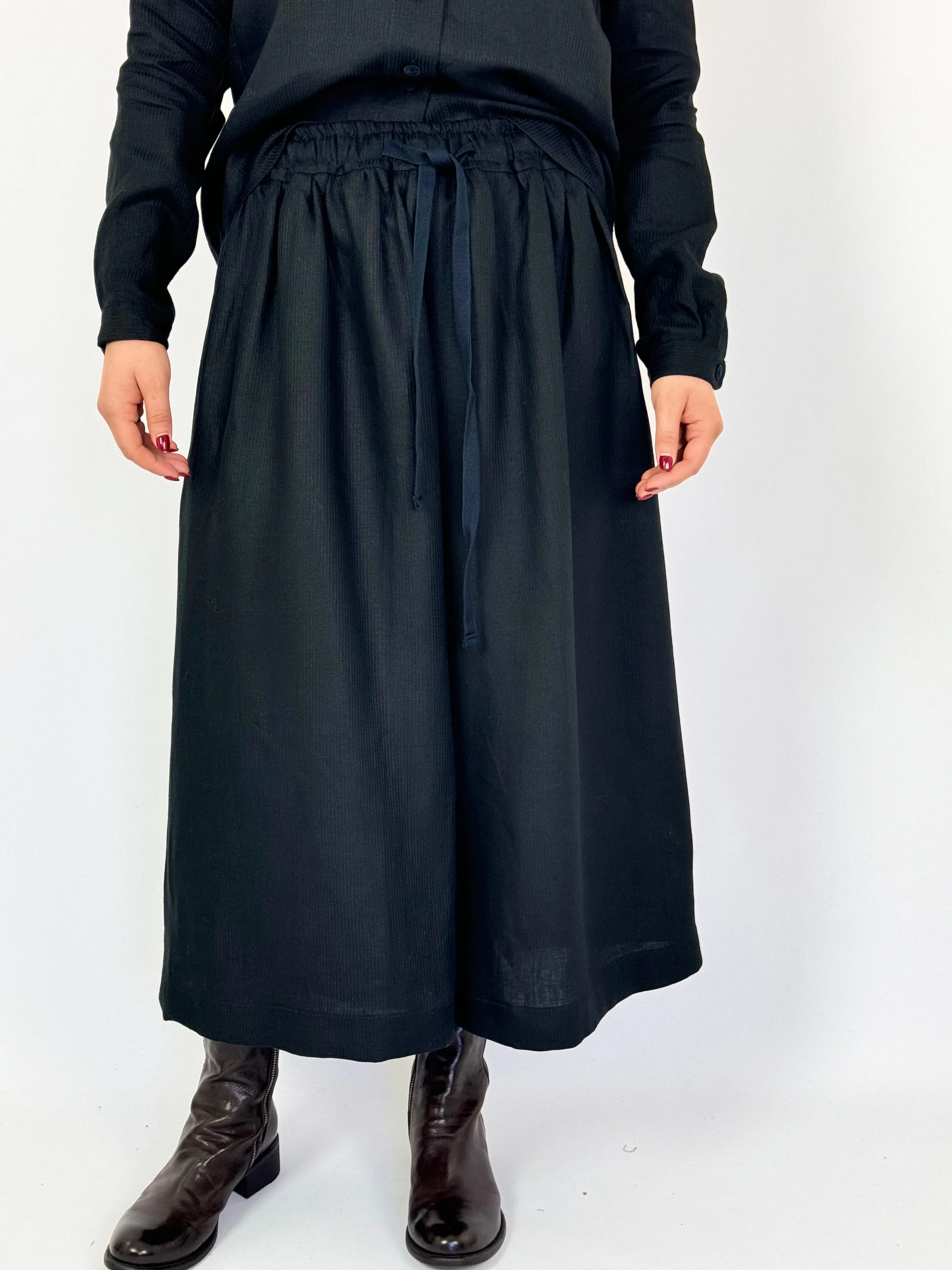 Der Antagonist 17 Trousers Black