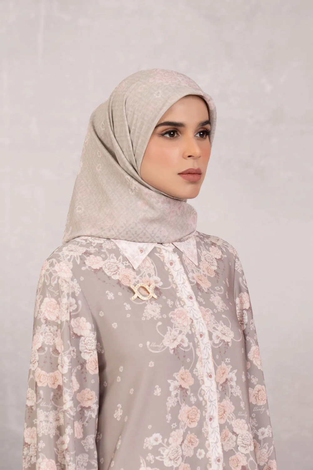 Marjorie Scarf Most Taupe