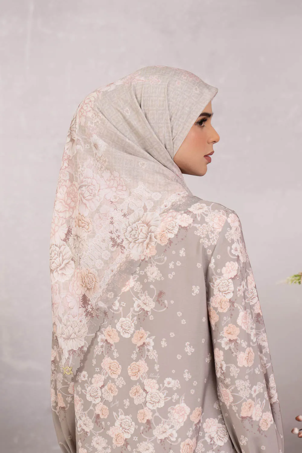 Marjorie Scarf Most Taupe