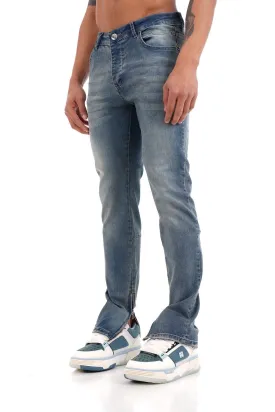 THE LOGAN FLARED JEANS