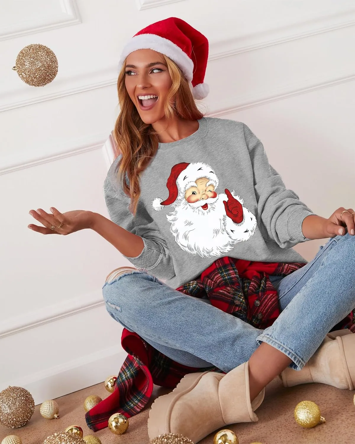 VVNTY Christmas Sweatshirts for Women Retro Santa Claus Graphic Long Sleeve Shirt Xmas Pullover Tops