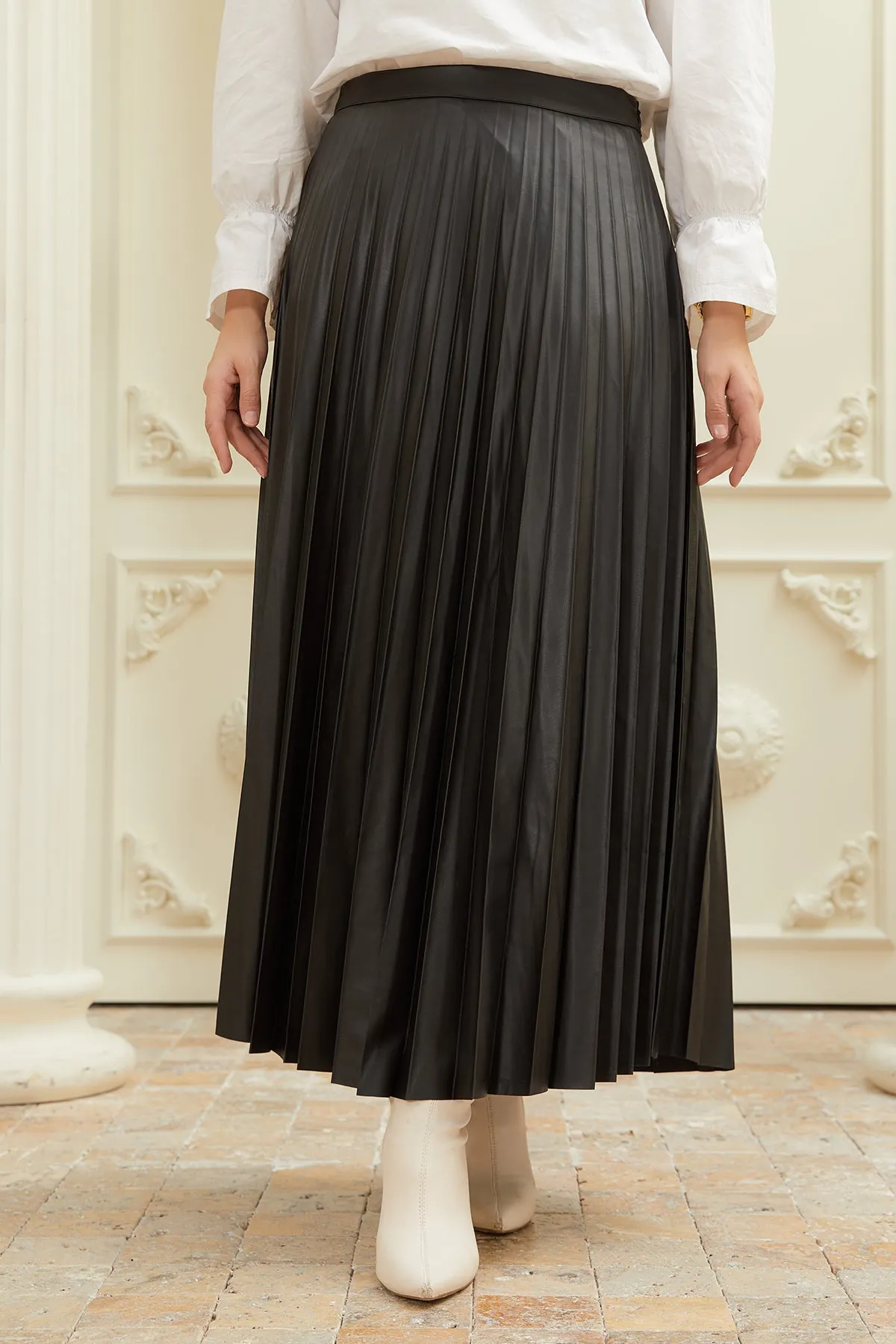 ZRF Women Pleated Leather Skirt - Black - Phoenix